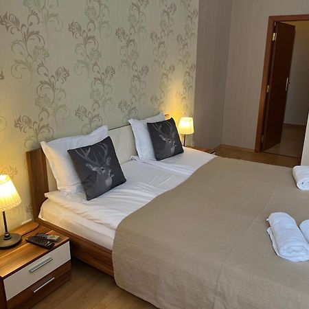 Flora Hotel Apartment 103 Borowec Zewnętrze zdjęcie