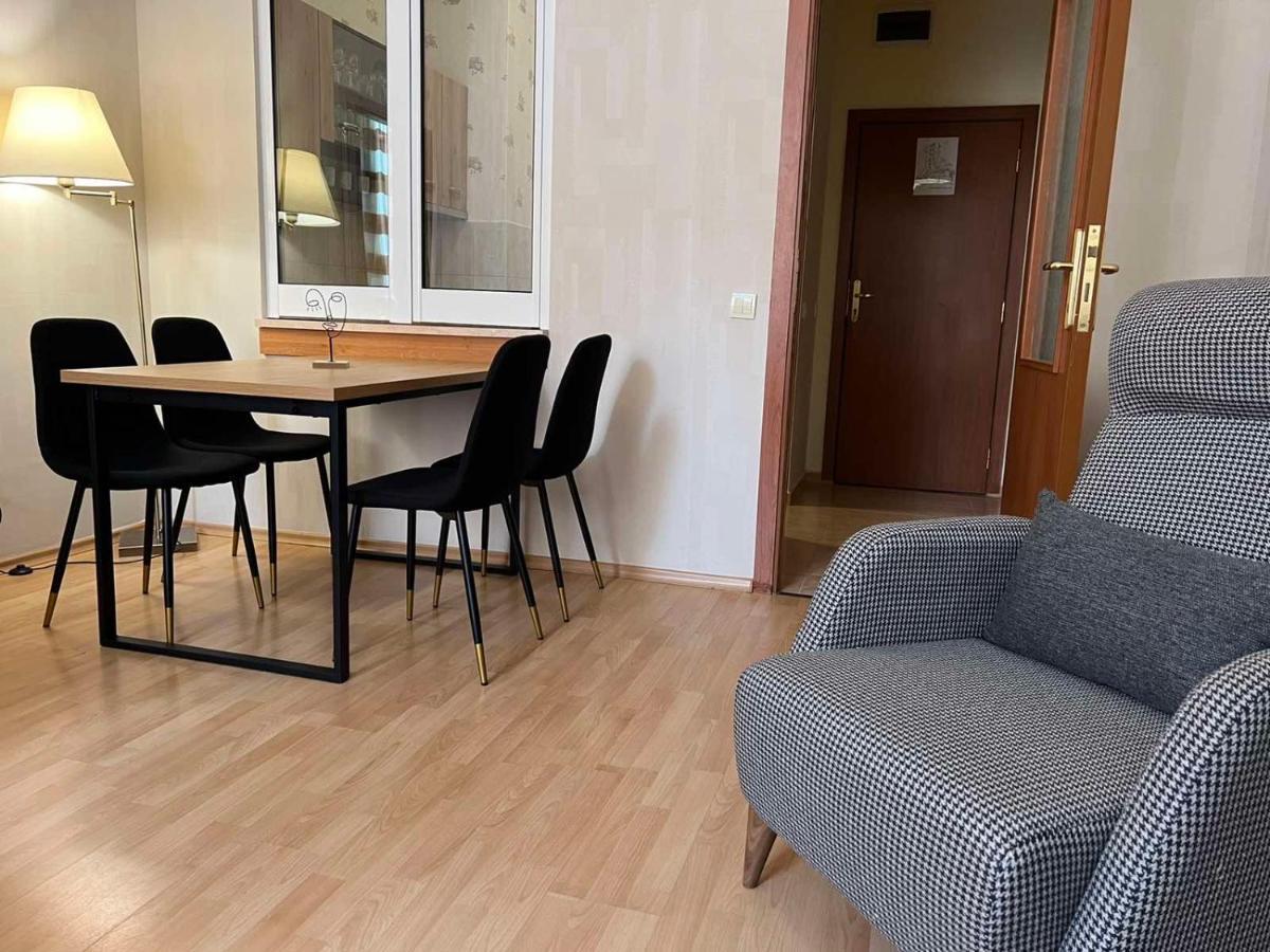 Flora Hotel Apartment 103 Borowec Zewnętrze zdjęcie