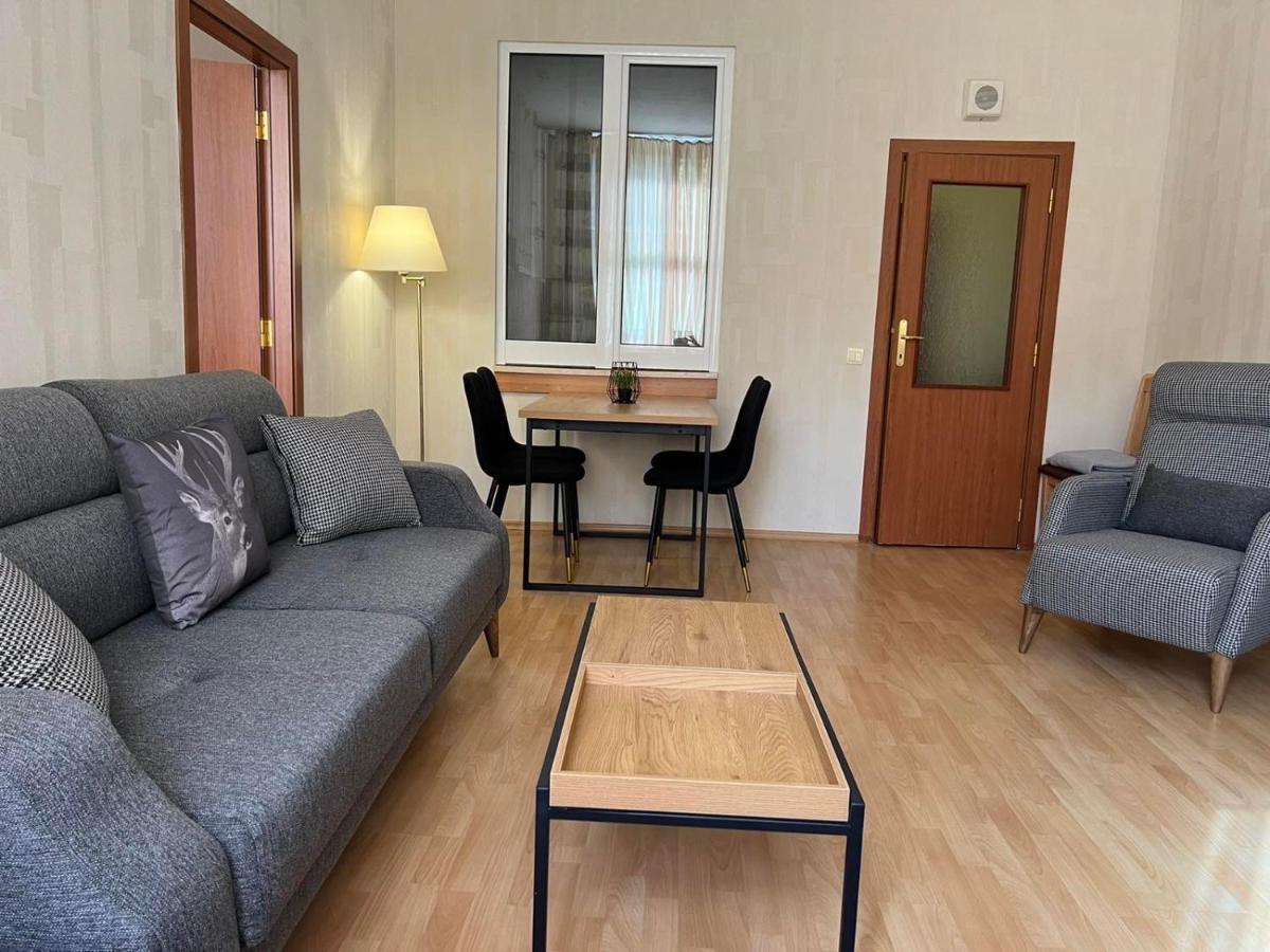 Flora Hotel Apartment 103 Borowec Zewnętrze zdjęcie